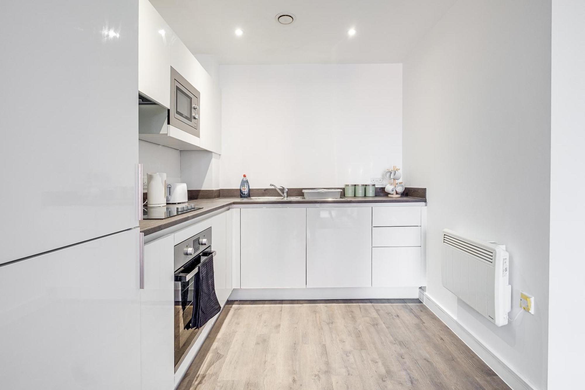 City Centre Emerald Escape - Sleeps-6, 2Beds & 2Baths , Netflix , Free Internet Birmingham Exterior photo